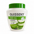 Guisseny Aloe Vera sobre fondo blanco