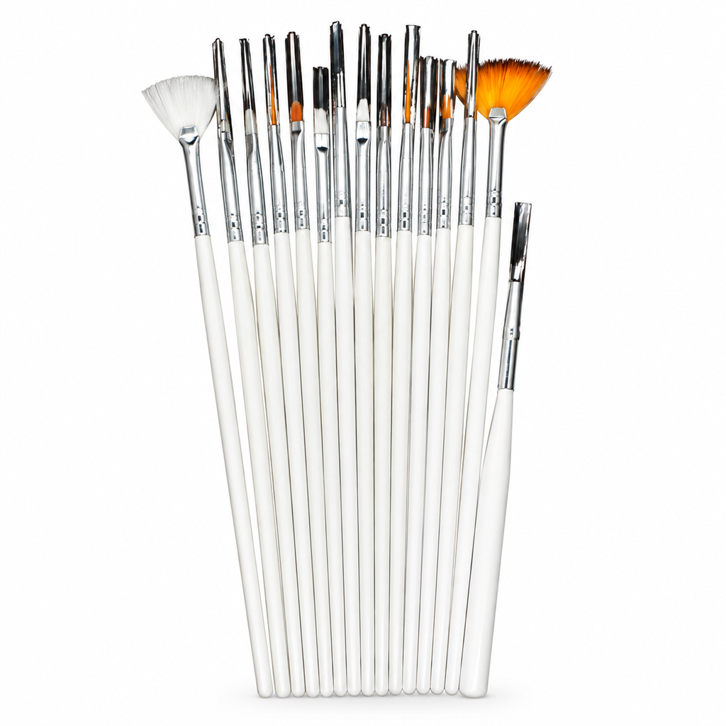 PINCEL PACK 15pcs sobre fondo blanco